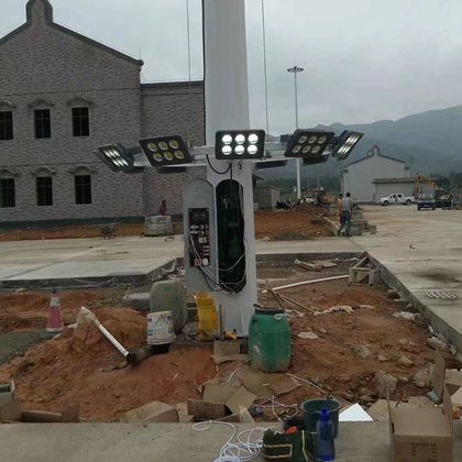 25米升降式服務(wù)區高桿燈